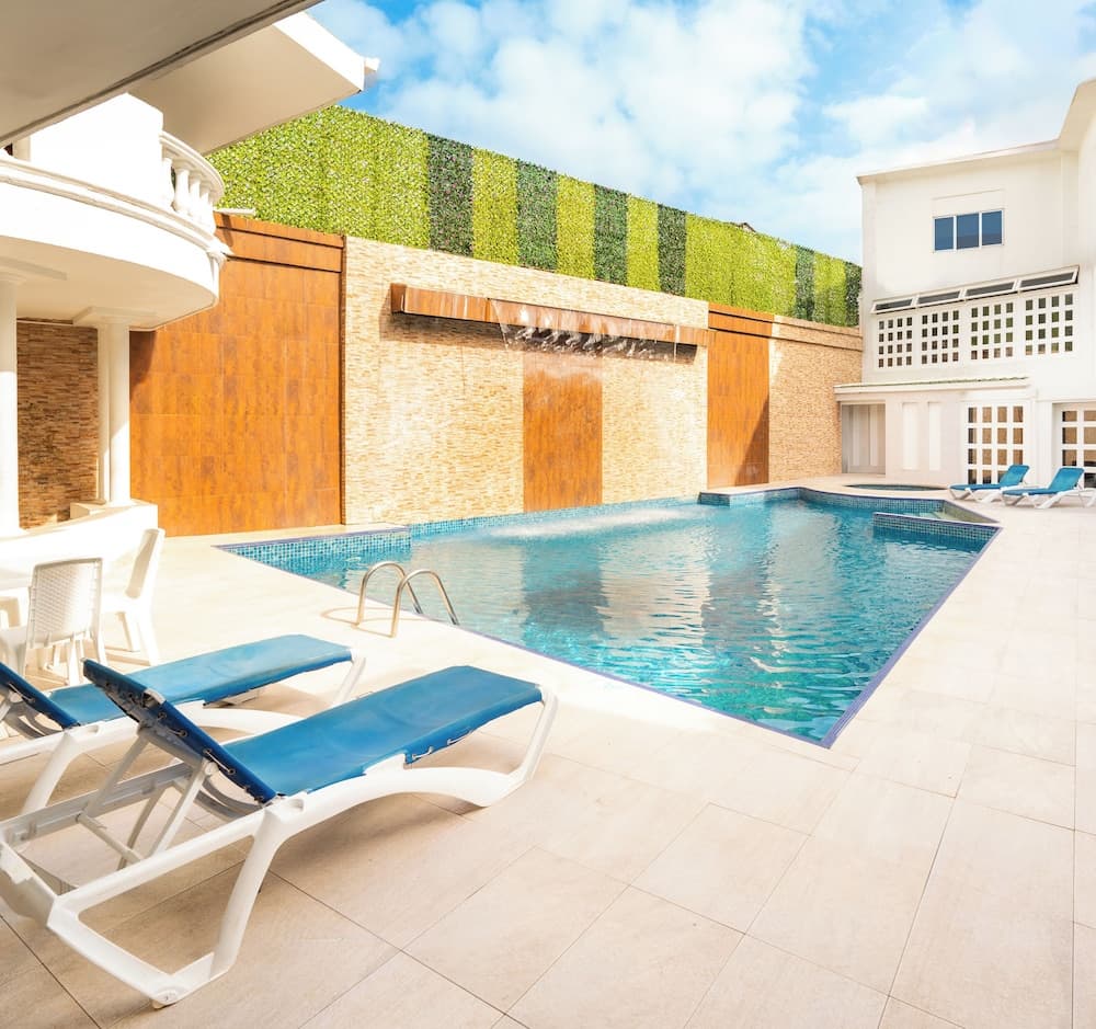 Hotel Américas, Pool