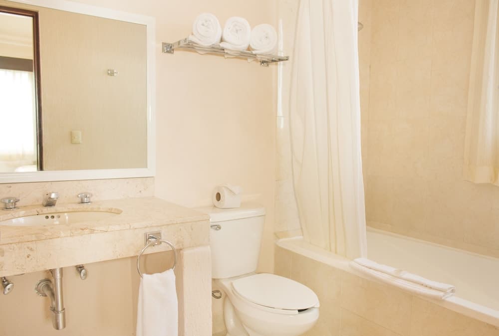 All Ritmo Cancun Resort & Water Park - All Inclusive [EXCLUSIVO BLOQUEOS], Bathroom