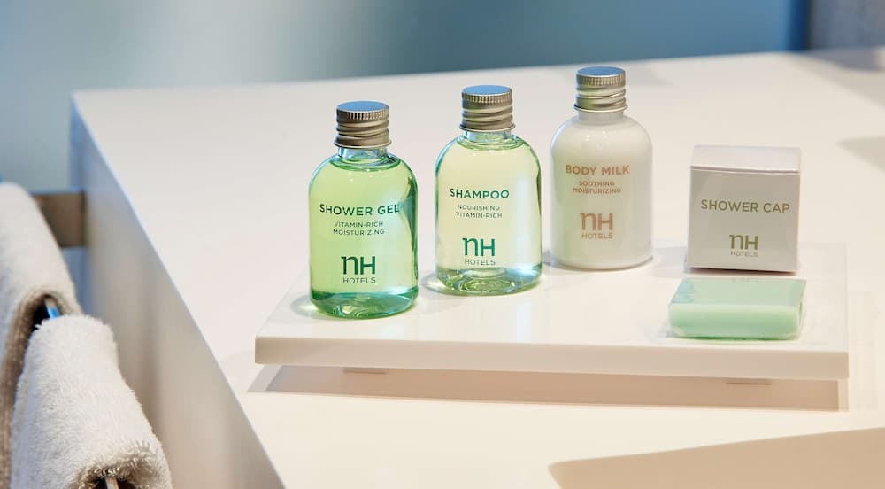 NH Edelweiss Bariloche, Bathroom