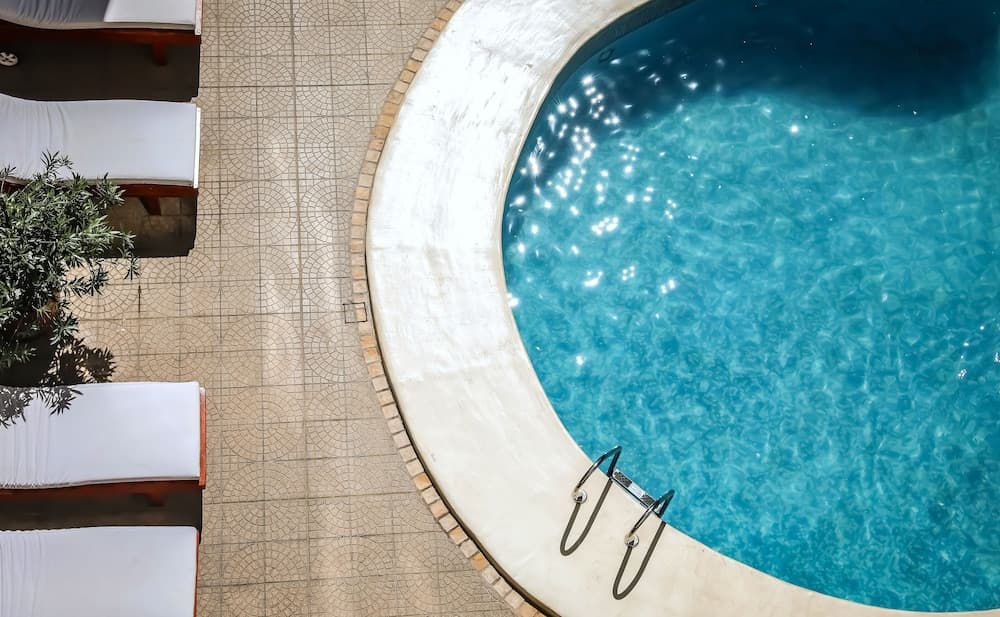 Hotel Royal Princess, Exterior