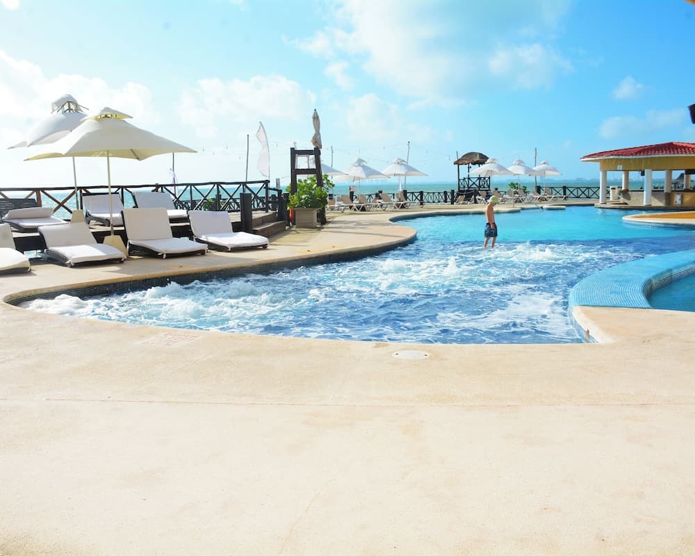 All Ritmo Cancun Resort & Water Park - All Inclusive [EXCLUSIVO BLOQUEOS], Pool
