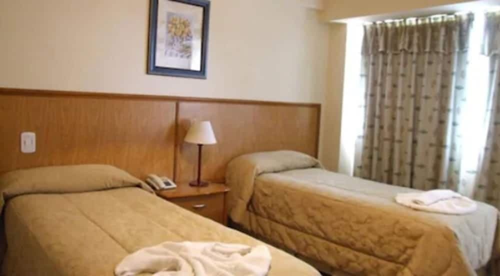 Hotel Internacional, Room