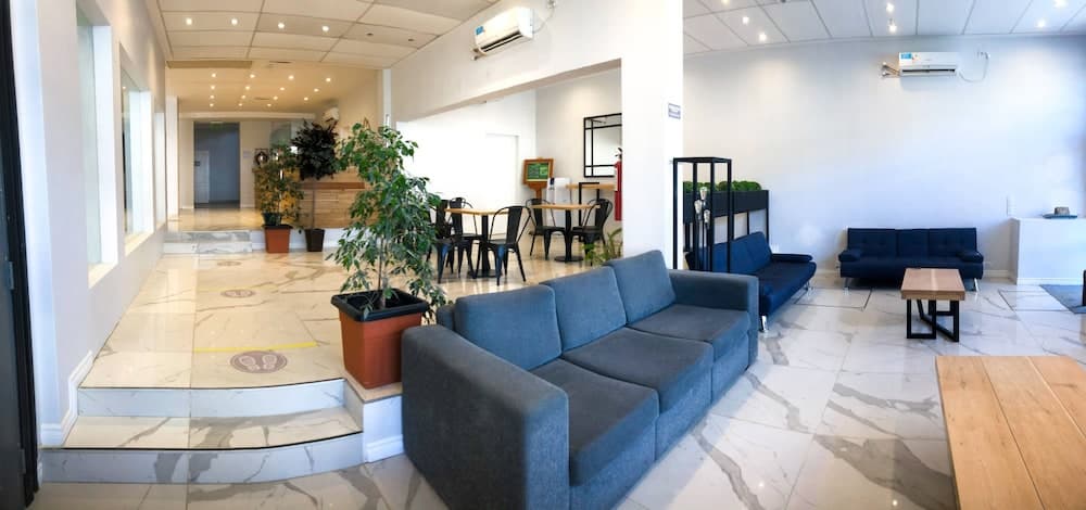 Mónaco Hotel , Reception