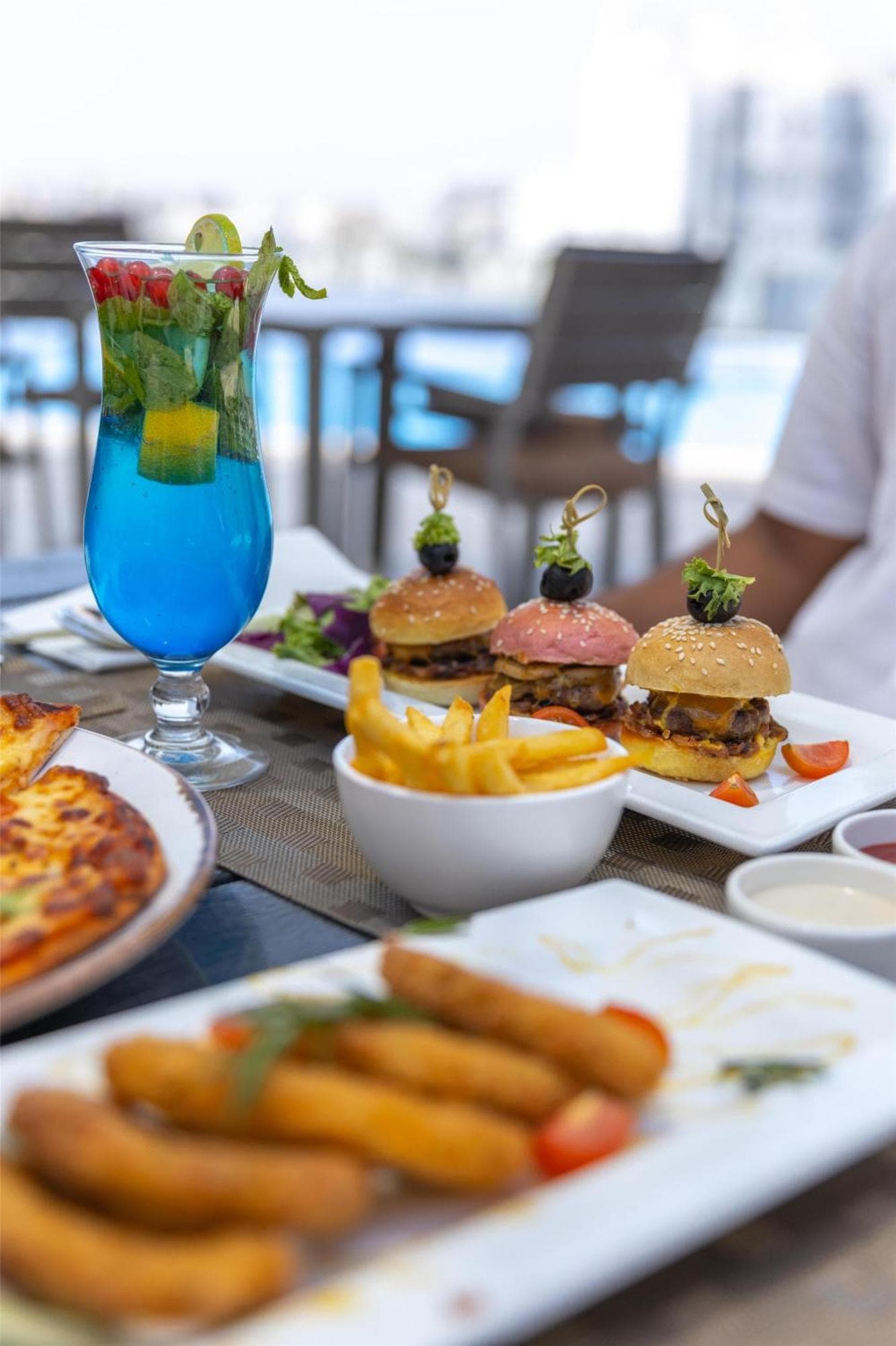 Radisson Hotel Muscat Panorama, 