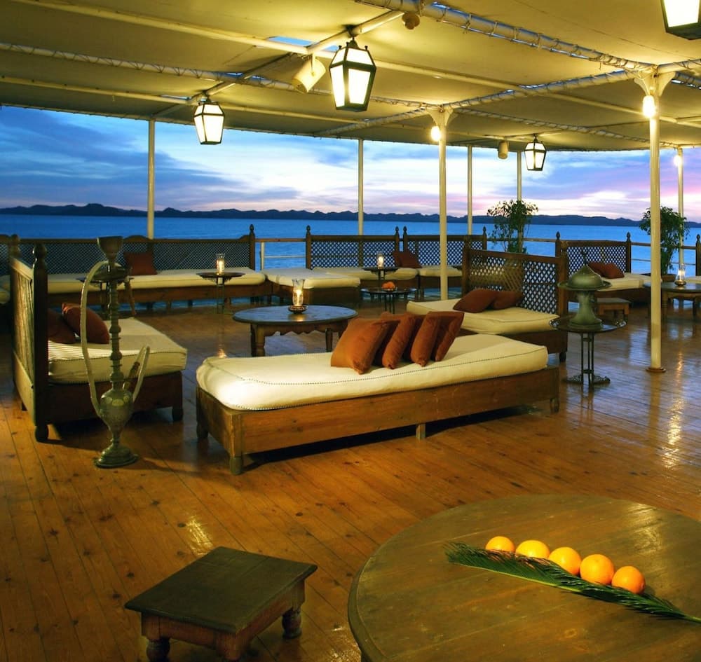 MS Movenpick Prince Abbas Nile Cruise, Cafe