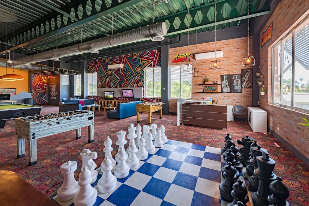 Ocean Blue & Sand Beach Resort - All Inclusive, Game room