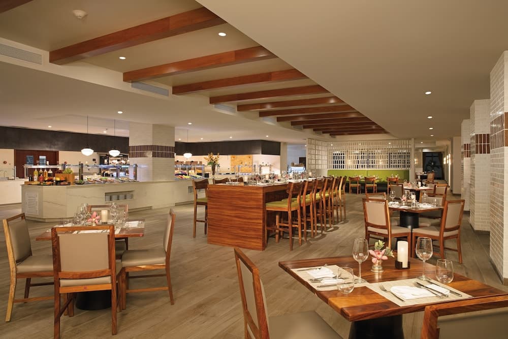 Secrets Cap Cana Resort & Spa - Adults Only - All Inclusive, Breakfast area