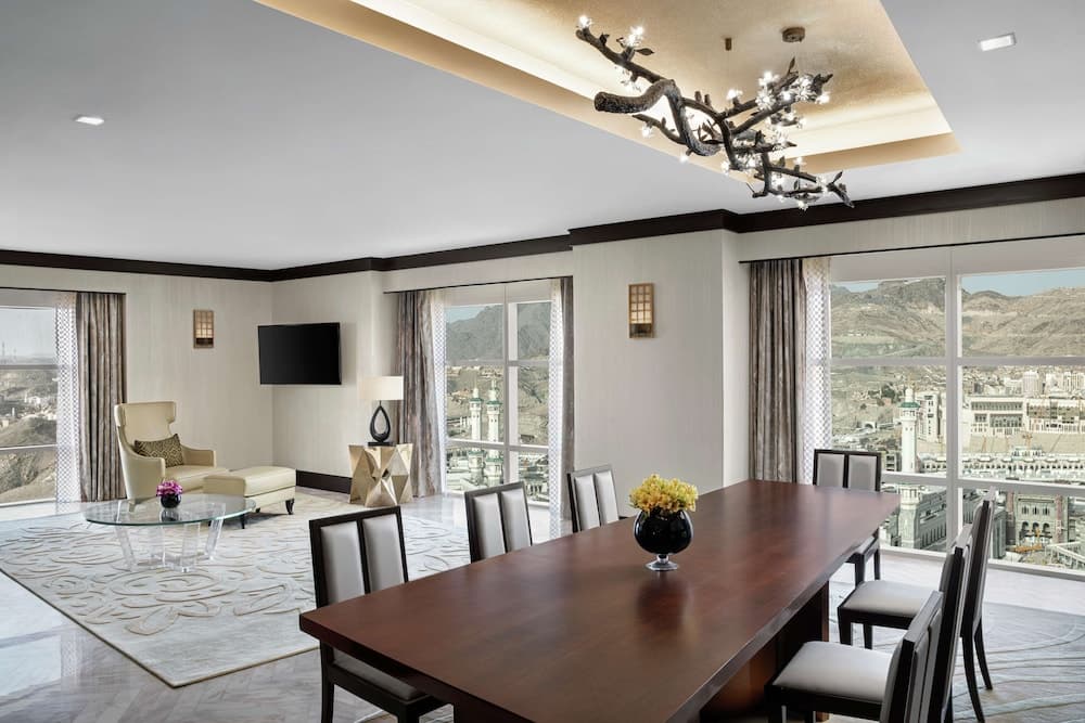 DoubleTree by Hilton Makkah Jabal Omar, Living Area