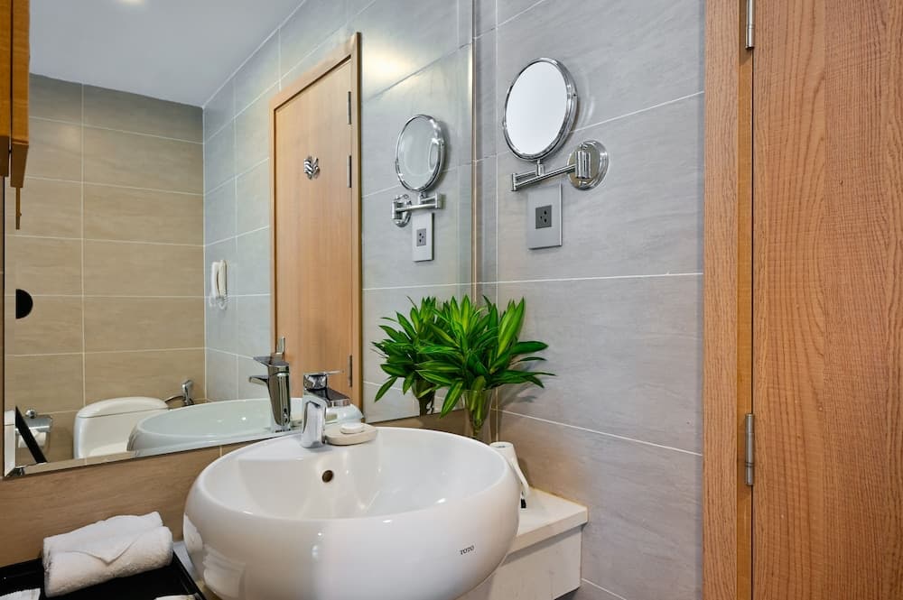 Muong Thanh Grand Sai Gon Centre Hotel 4*, Bathroom