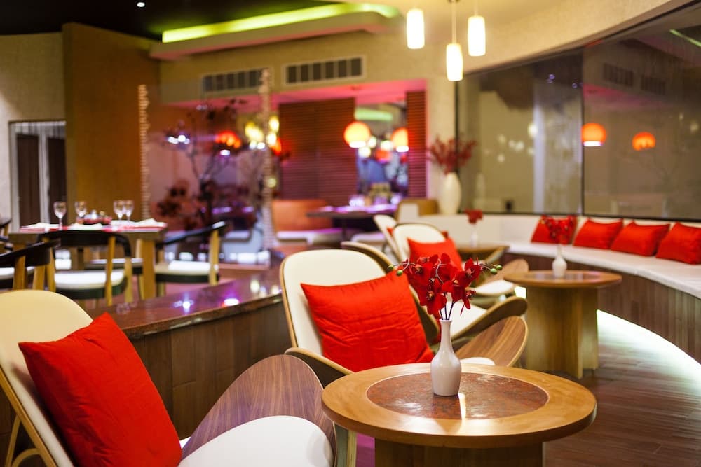 The Reef Coco Beach Resort & Spa- Optional All Inclusive, Restaurant