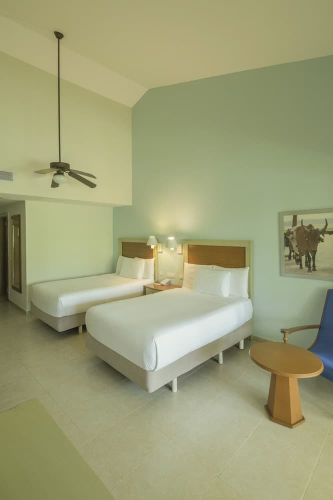 Iberostar Waves Punta Cana - All Inclusive, Room