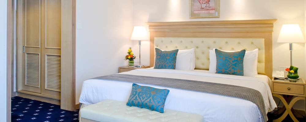 Royale Chulan Penang, Room