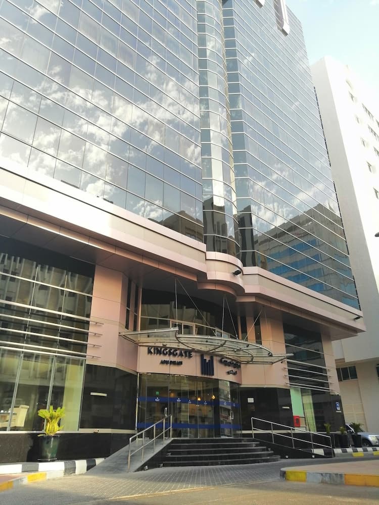 Kingsgate Hotel Abu Dhabi, View from room