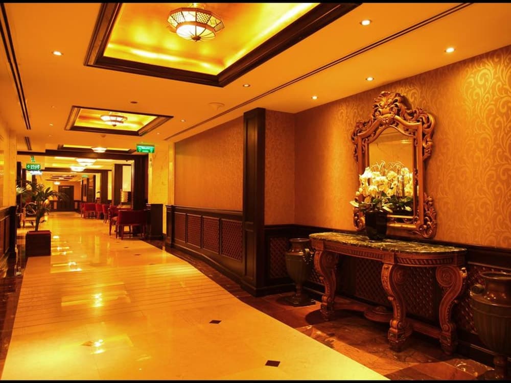 Arabian Courtyard Hotel & Spa, Reception