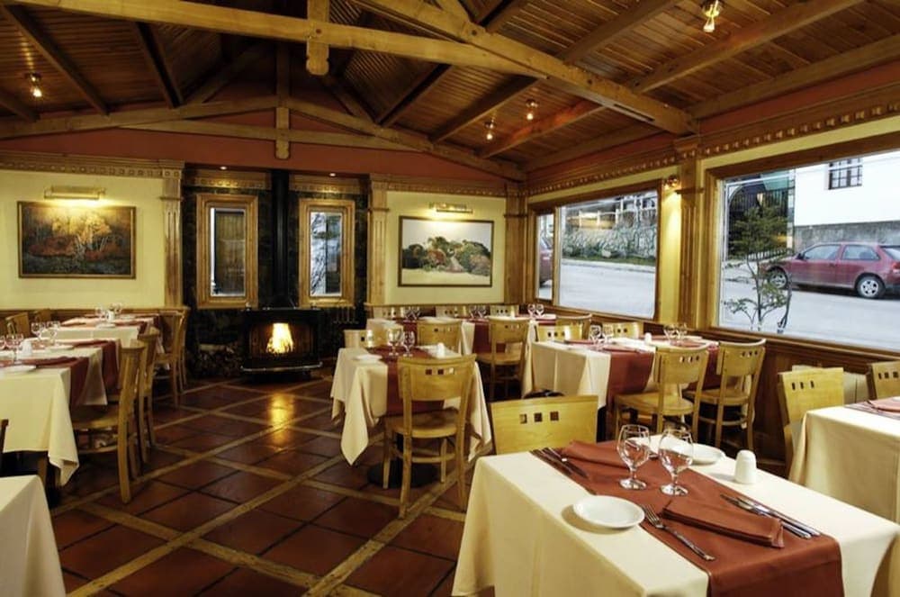 Hostal Del Bosque Apart , Breakfast meal