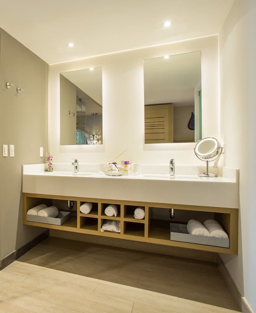 Breathless Riviera Cancun Resort & Spa - Adults Only - All Inclusive, Bathroom