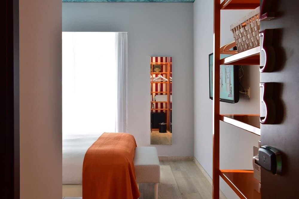 Pestana Alvor South Beach, Entrada (parte interna)