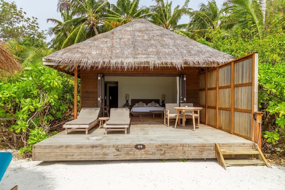 Veligandu Maldives Resort Island, Room