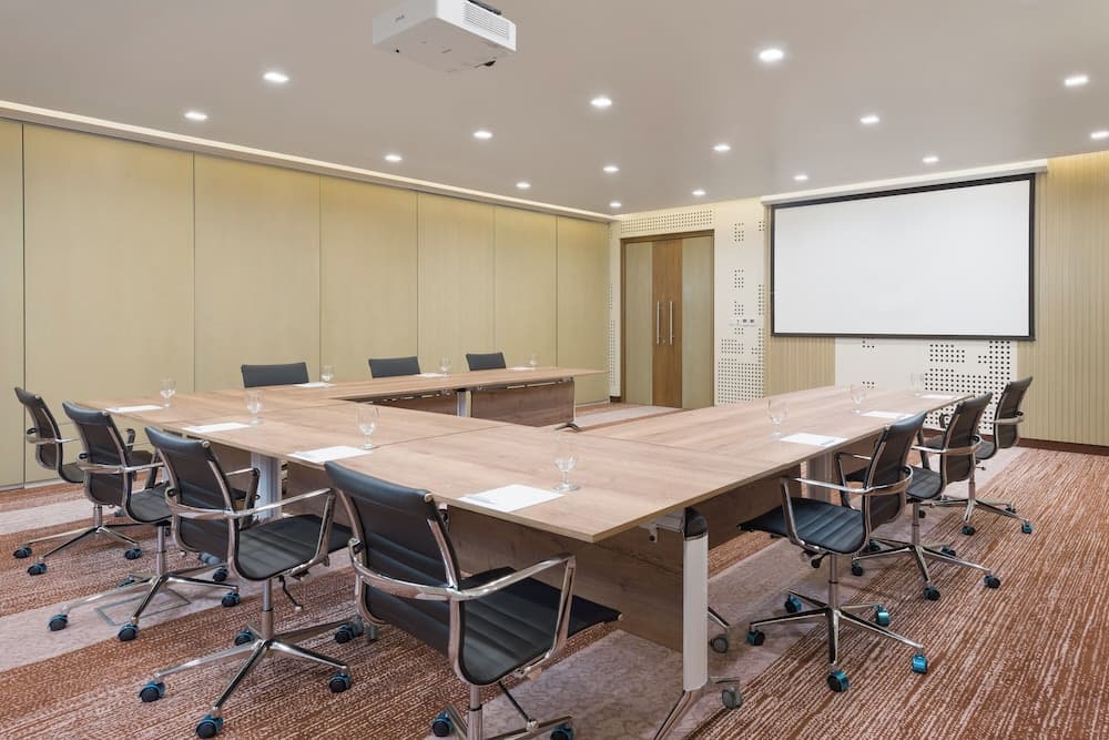 Intercityhotel Bawshar Muscat, Meeting facility