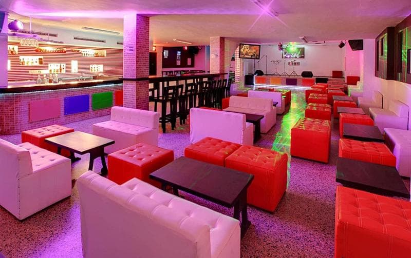 Cartagena Plaza [EXCLUSIVO BLOQUEOS], BAR