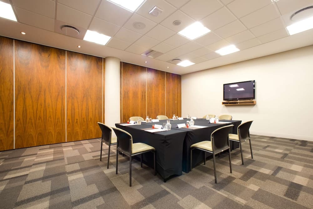 SunSquare Cape Town Gardens, Meeting facility