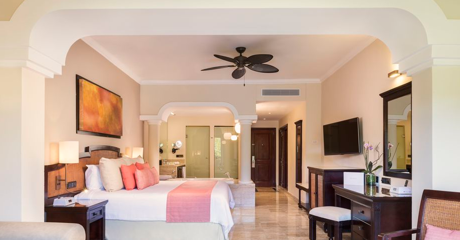 Grand Palladium White Sand Resort & Spa, 