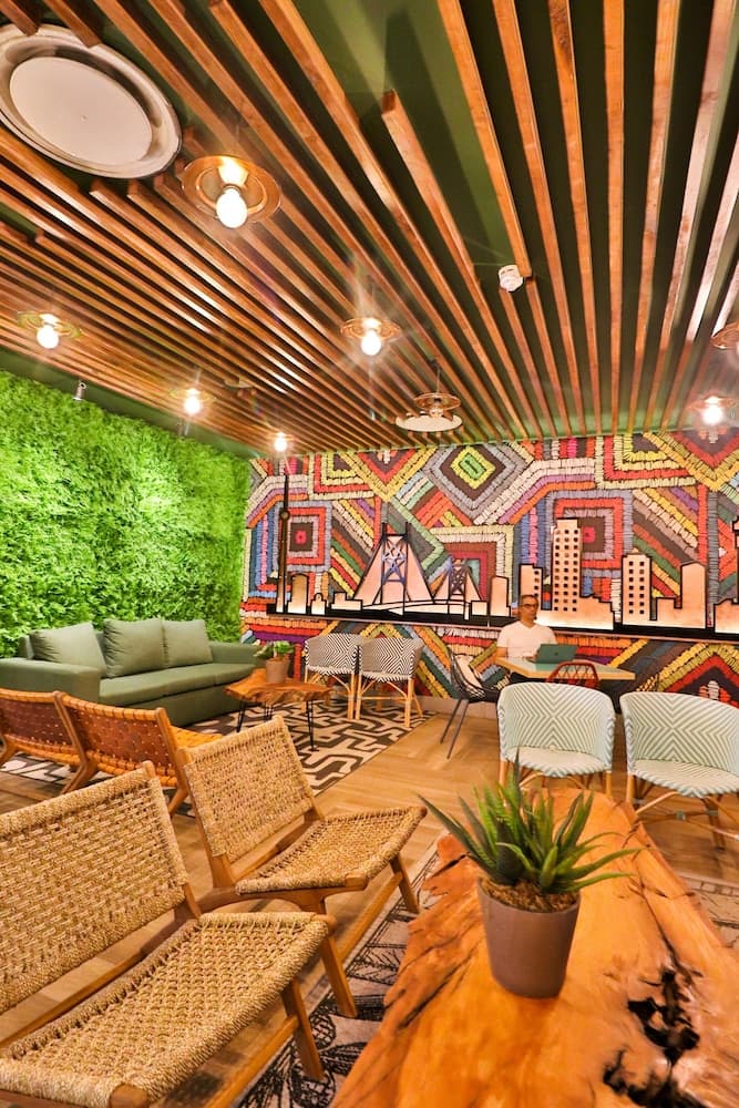 ONOMO Hotel Johannesburg Sandton, Bar (on property)