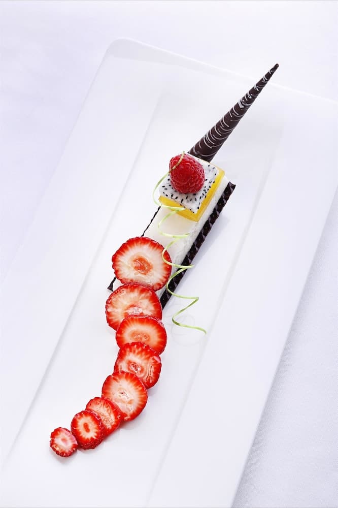 Swissotel Makkah, Restaurant