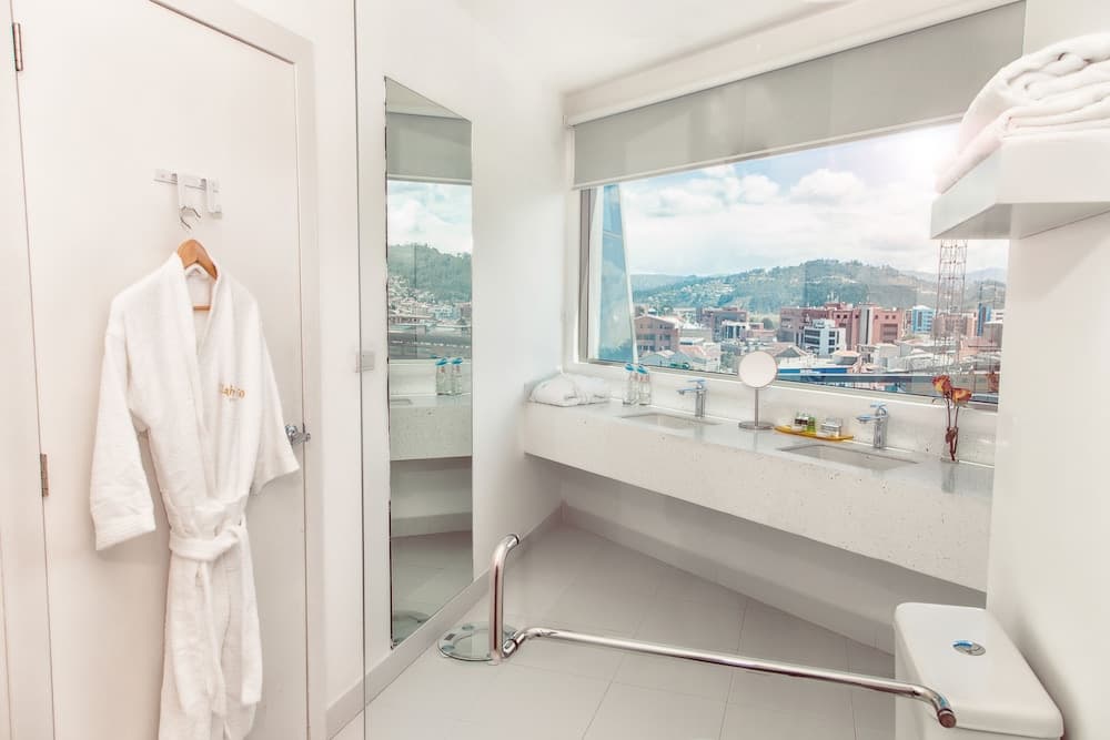 TRYP BY WYNDHAM CUENCA ZAHIR, Room