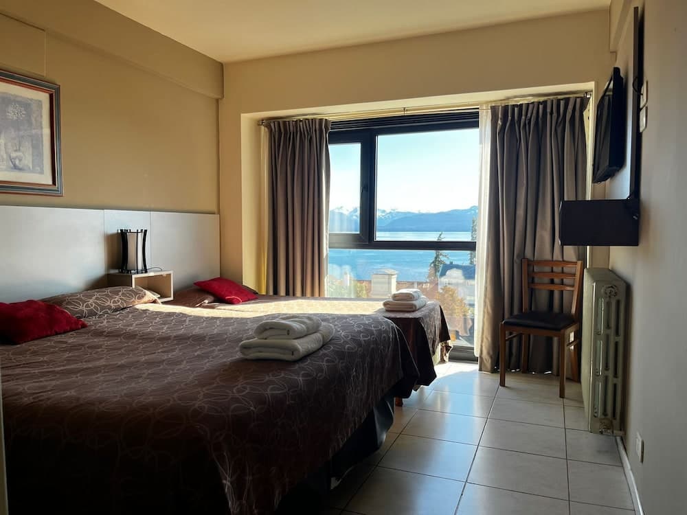 Hotel Internacional, Room