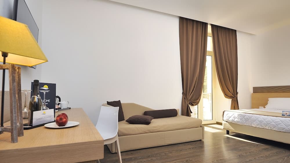 old111-Hotel Club Torre Salinas - GATTINONI, Room