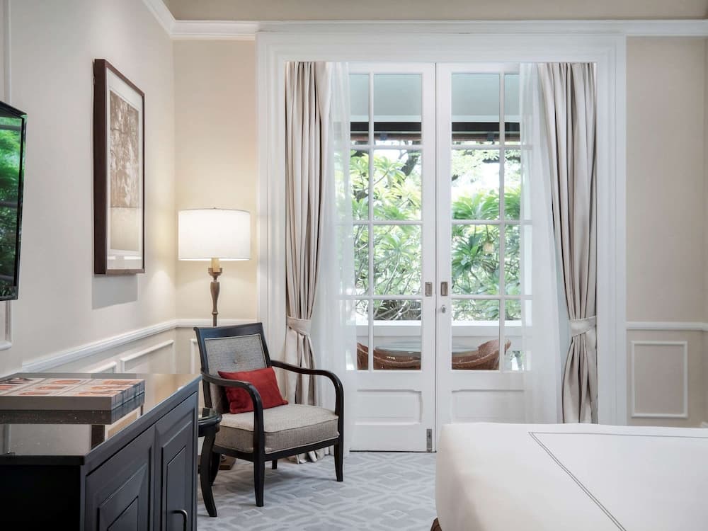 Raffles Hotel Le Royal, Room