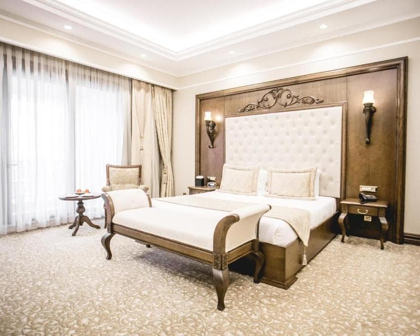 SHAMAKHI PALACE SHARADIL, 