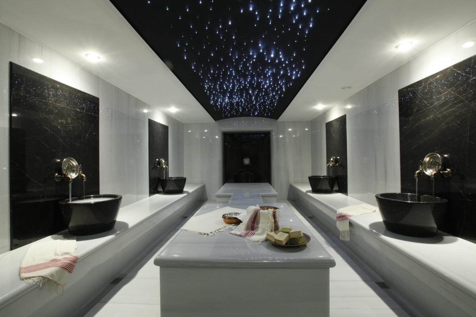 Ramada Plaza By Wyndham Istanbul Tekstilkent, 