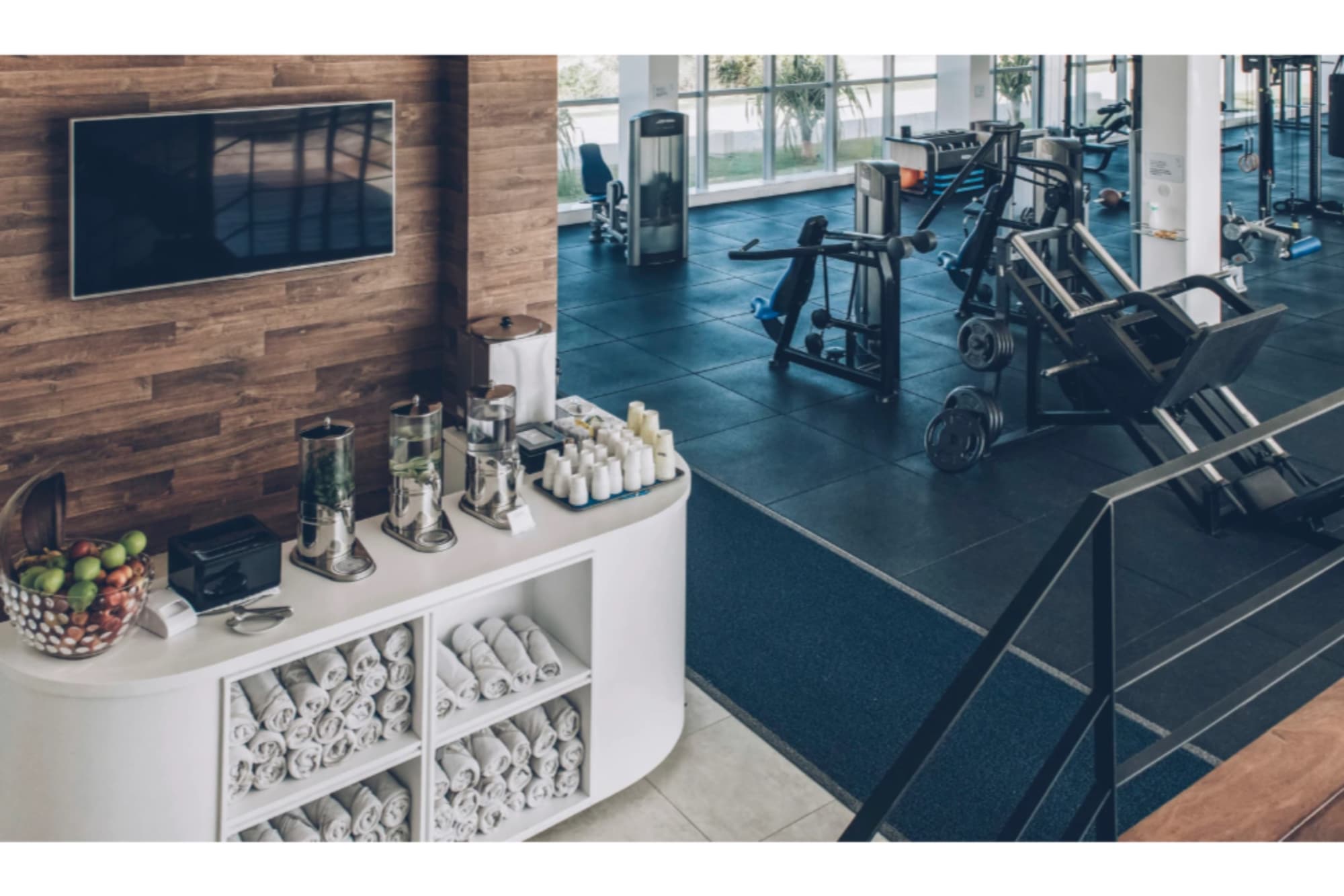 Iberostar Waves Bahia All Inclusive, Sports and Entertainment