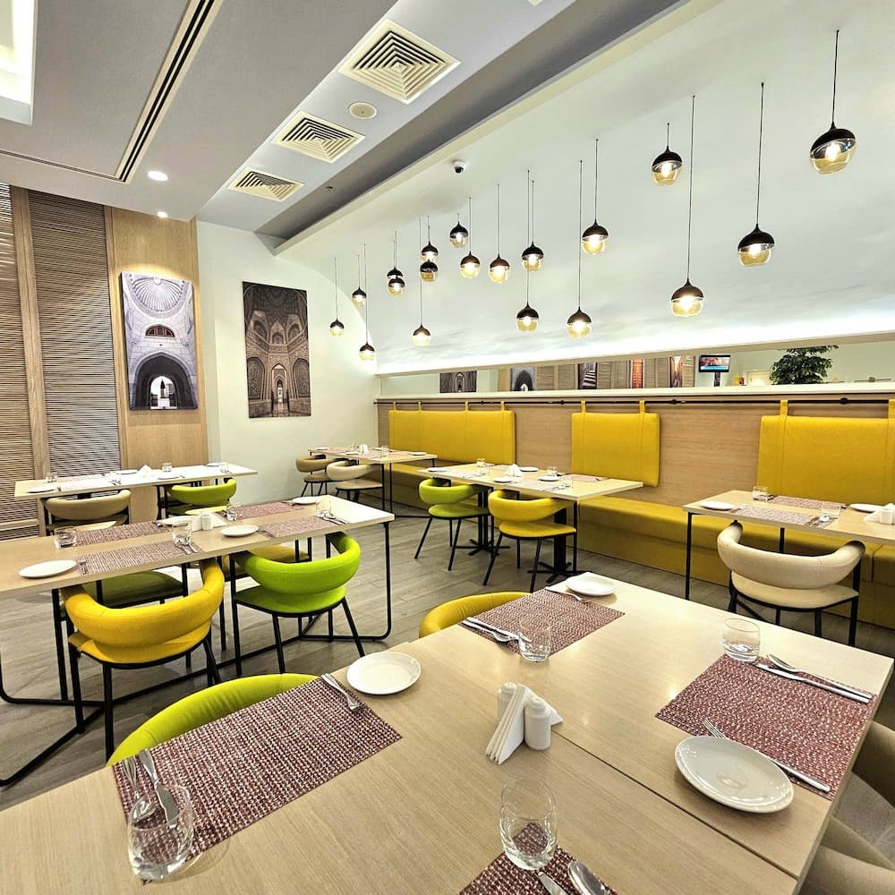 Swiss-Belinn Airport Muscat, Restaurant
