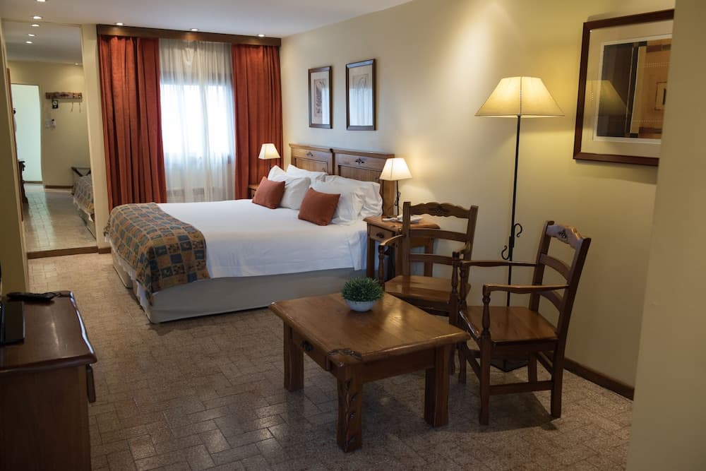 Hostal Del Bosque Apart , Room