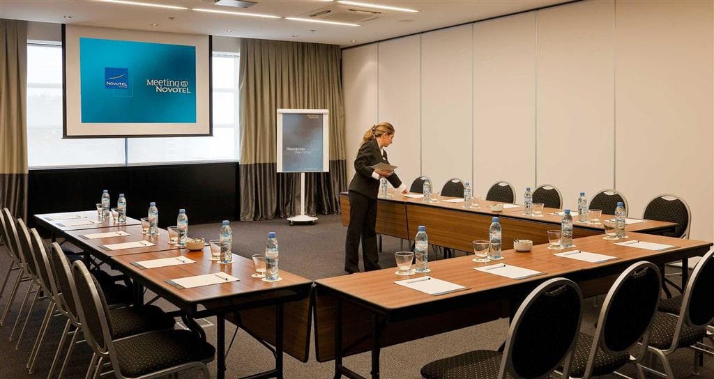 Novotel Buenos Aires, Conferences