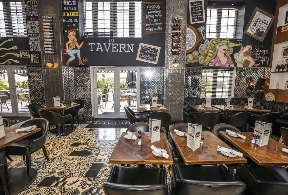 Hotel Croydon, Restaurant