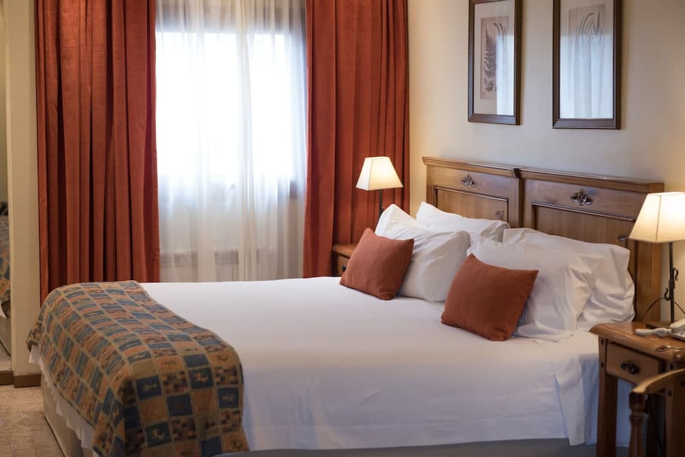 Hostal Del Bosque Apart , Room