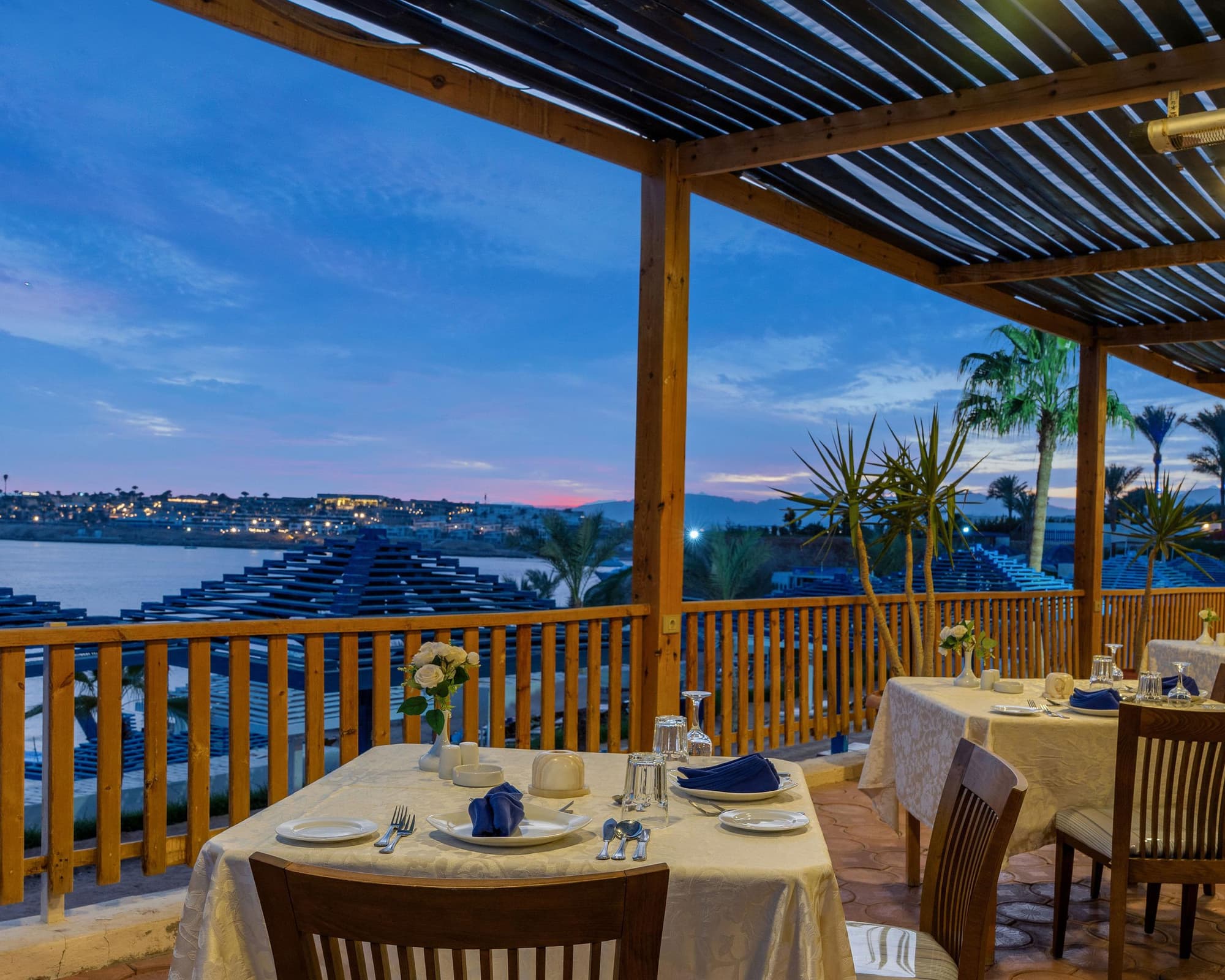 Grand Oasis - GATTINONI, 