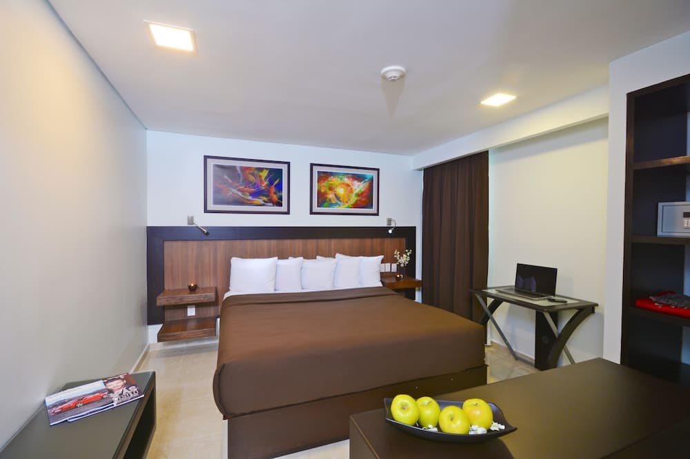 *Hotel & Suites PF, Room