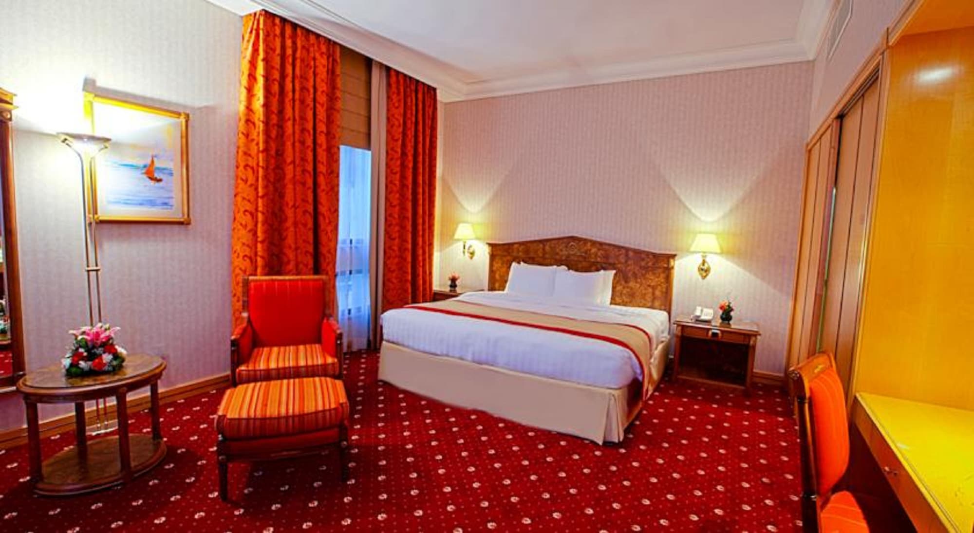 Capitol Dubai, Room