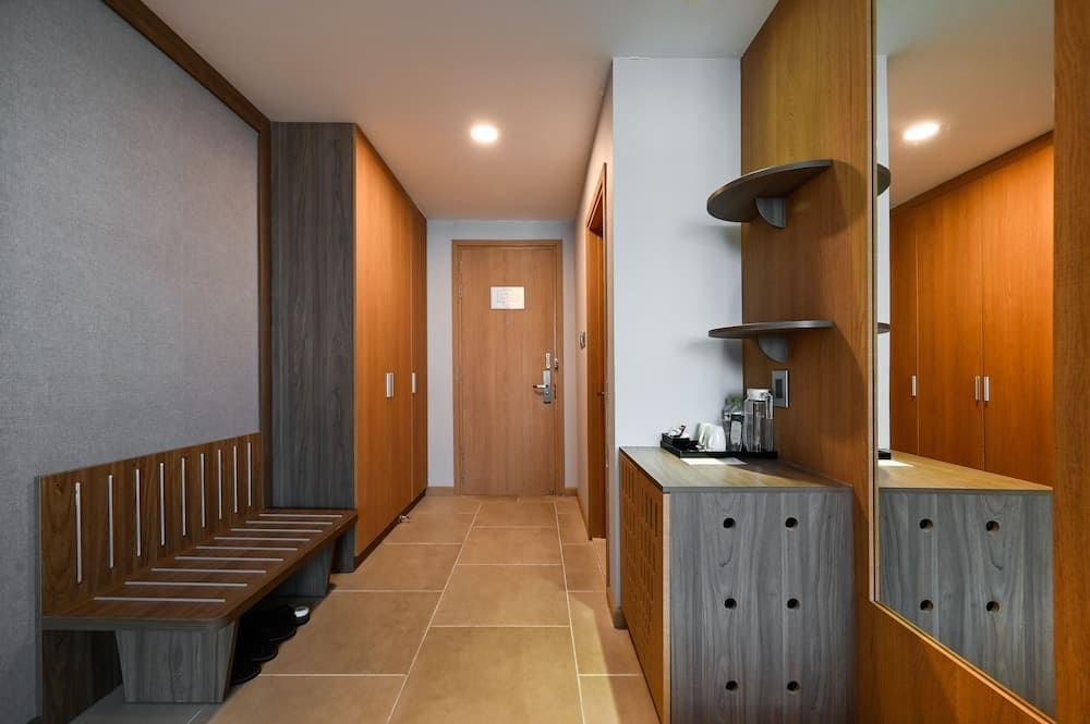 Muong Thanh Grand Sai Gon Centre Hotel 4*, Minibar