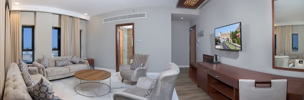 Muscat Gate Hotel, Room