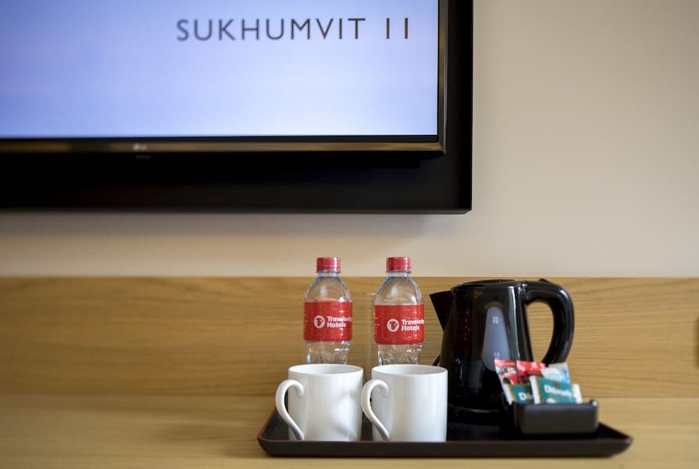 Travelodge Sukhumvit 11, Coffee and/or coffee maker