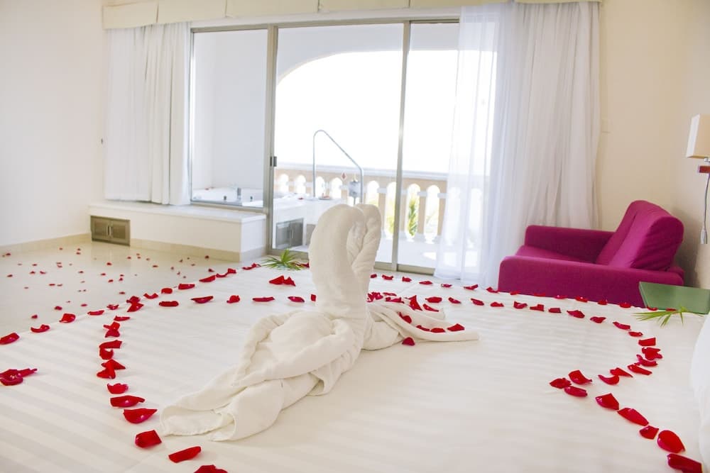 All Ritmo Cancun Resort & Water Park - All Inclusive [EXCLUSIVO BLOQUEOS], Room