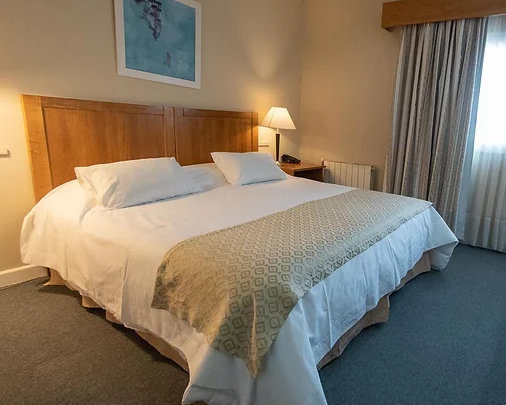 Hotel Canal Beagle , 