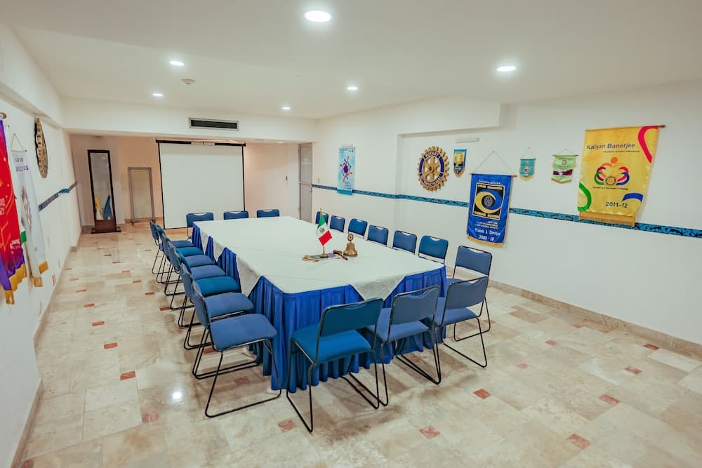 *Playa Suites, Meeting facility