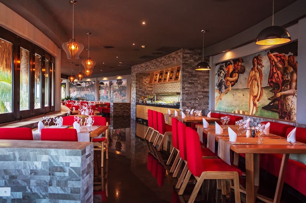 The Reef Playacar Beach Resort & Spa, Restaurant